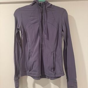 Lululemon define size 6